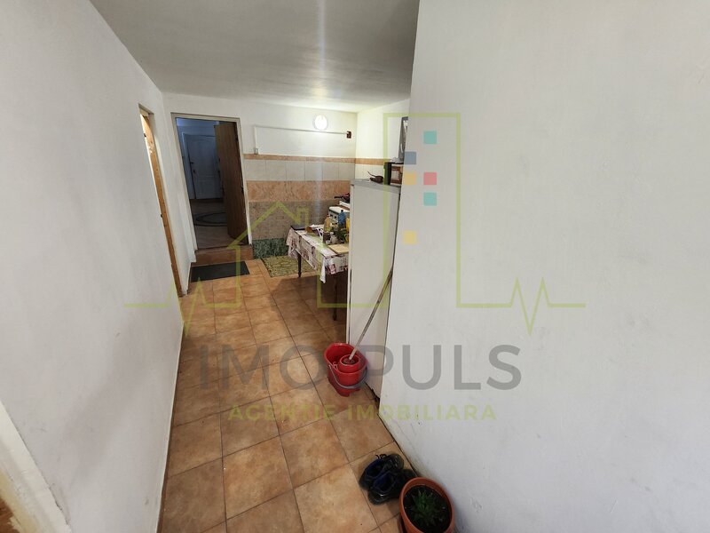 Timis Casa cu apartamente pentru muncitori. Sag