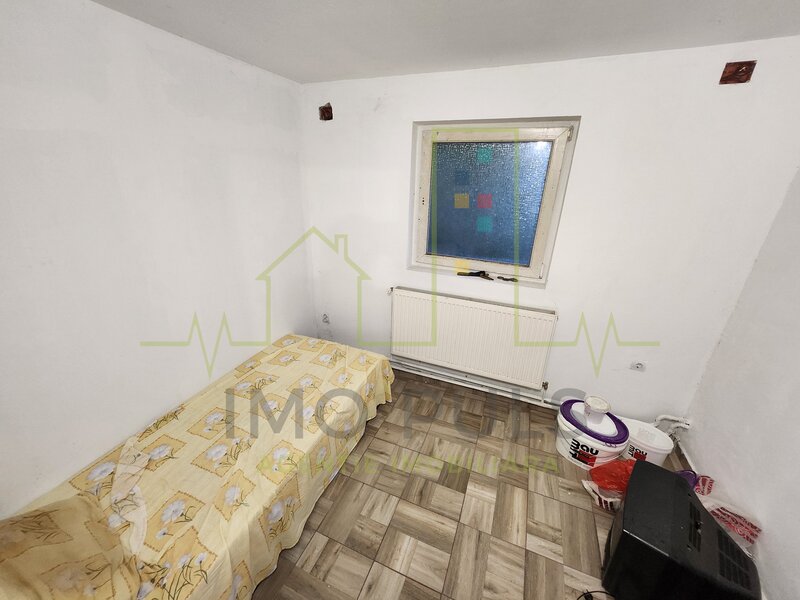 Timis Casa cu apartamente pentru muncitori. Sag