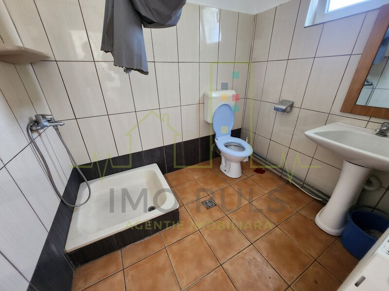 Timis Casa cu apartamente pentru muncitori. Sag